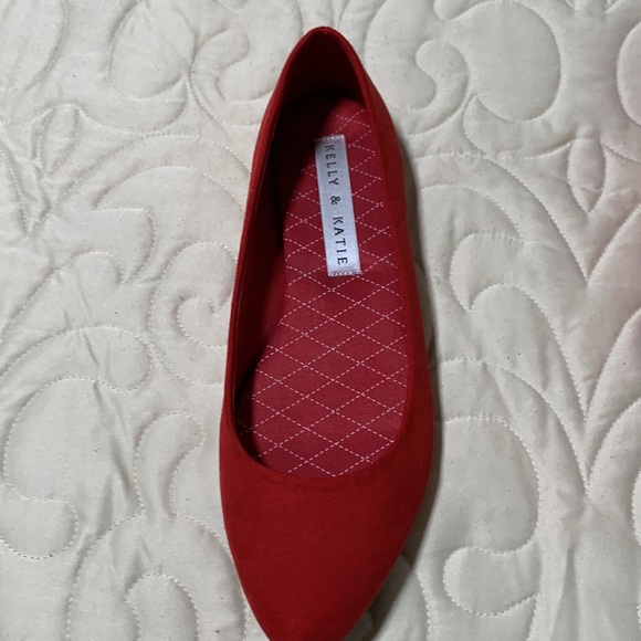 Red Suede flats - Picture 6 of 6